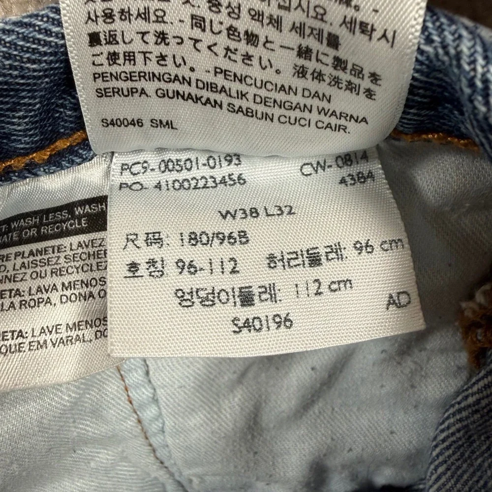Levi's 501 Original Fit Jeans Men 38x32 Blue Medium Wash Button Fly Straight Leg
